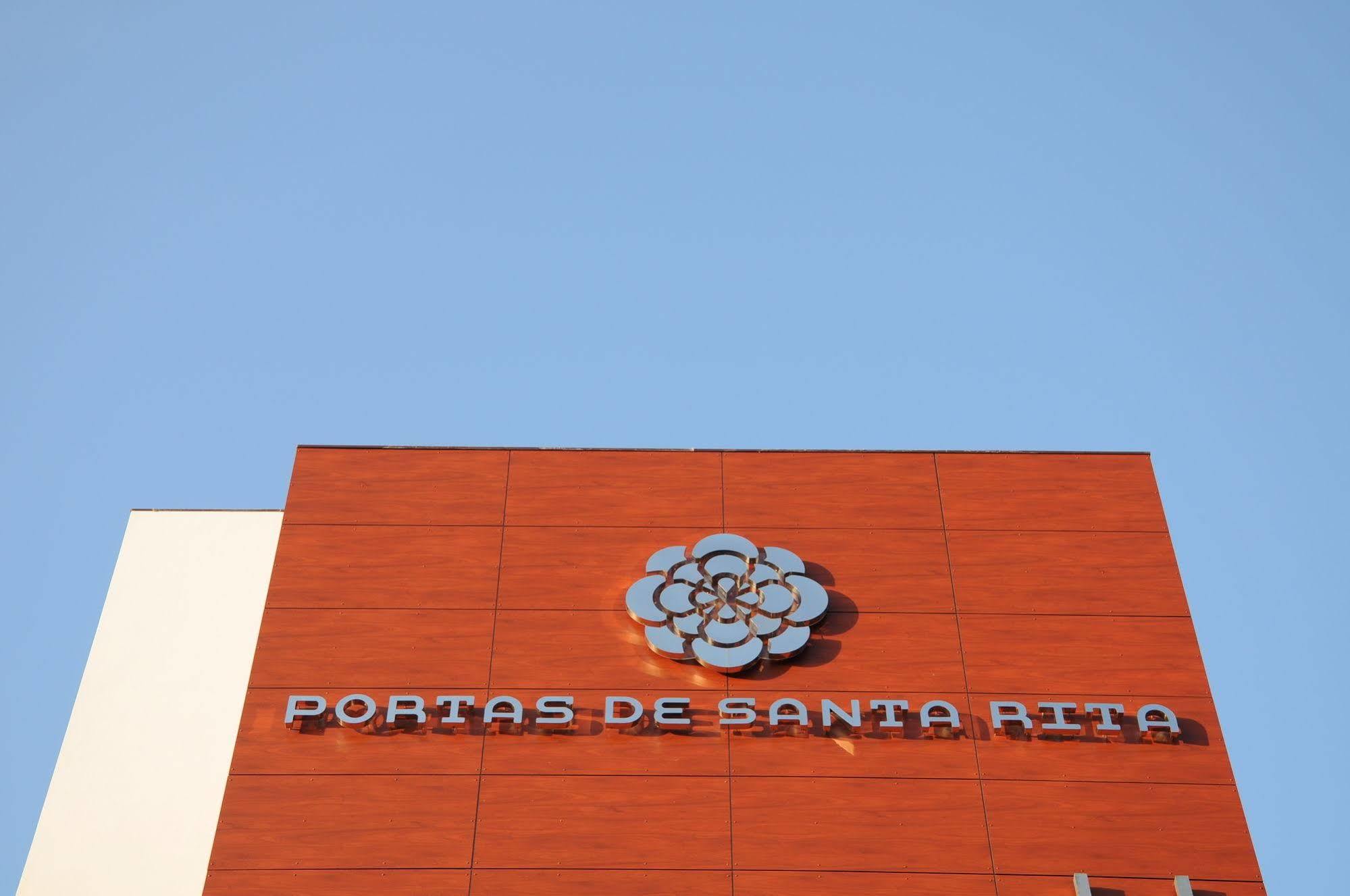 Hotel Portas De Santa Rita Ермесинде Екстериор снимка